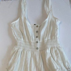 White Sleeveless Dress